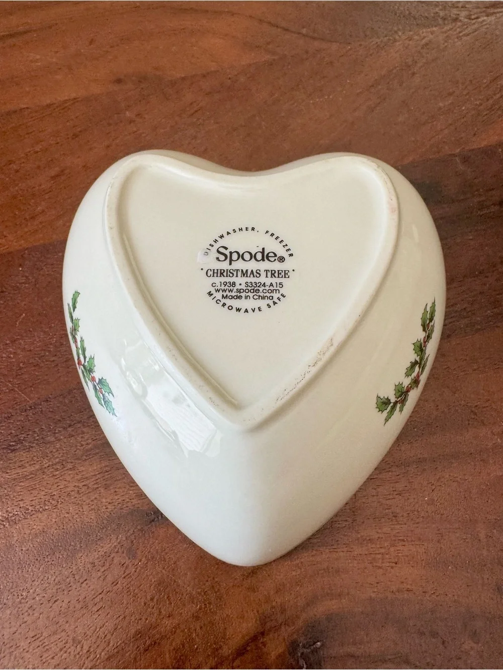 Spode Christmas Tree Heart Shaped Trinket Dish Dip Bowl S3324 England Green Rim